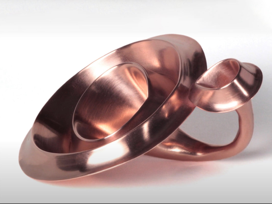 Paul Wells, London, England, U.K. “Concentric Ring” (9.5 x 7.5 x 3.5 cm) Copper - www.foldforming.org