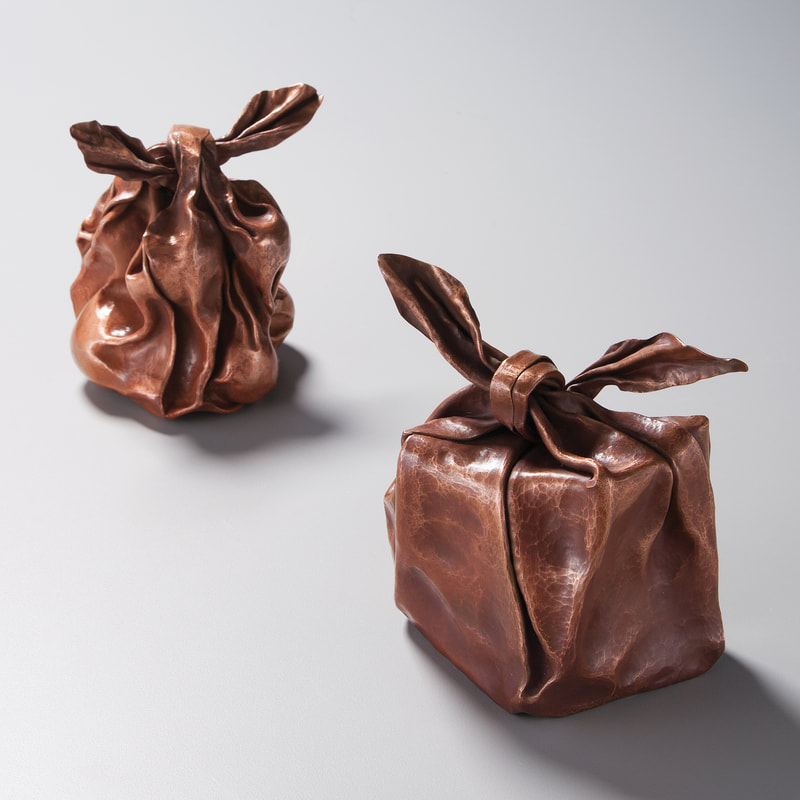 Taehyun Bang, Lawrence, KS, U.S. “Bottari (Korean for ‘package’)” (15.25 x 15.25 x 15.25 cm) Copper - www.foldforming.org